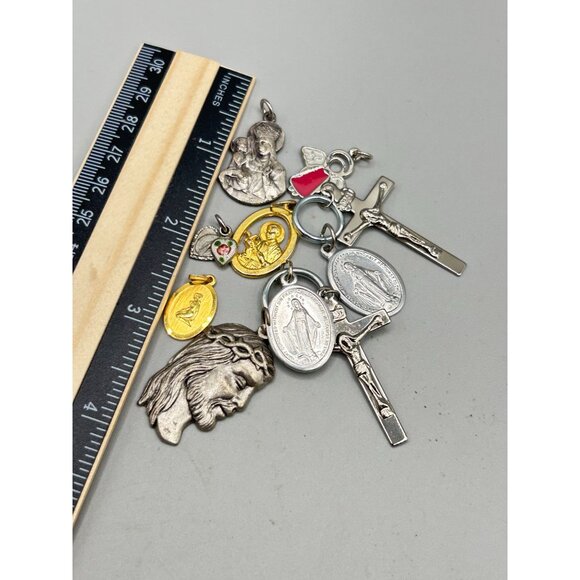 Assorted Vintage Religious Medals Crosses & Charms Lot 10 Pcs Christianity - Picture 8 of 8